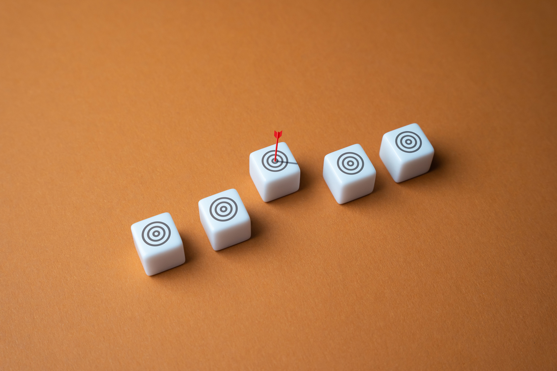 Choose a goal to achieve. Advertising, marketing and targeting.